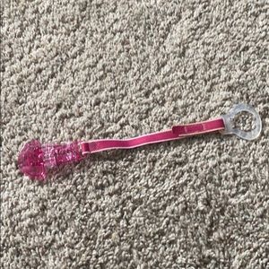 Pink baby pacific clip